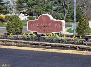 14 Wyndham Pl, Robbinsville, NJ