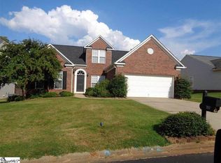 707 Gloria Ct, Boiling Springs, SC 29316