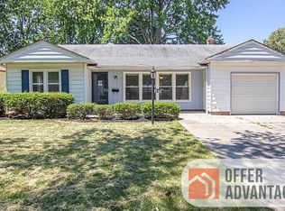 7072 Oakwood Rd, Parma Heights, OH 44130