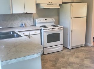 15 Bradley St, North Haven, CT 06473