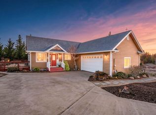 17718 Cottontail Dr, Weed, CA 96094