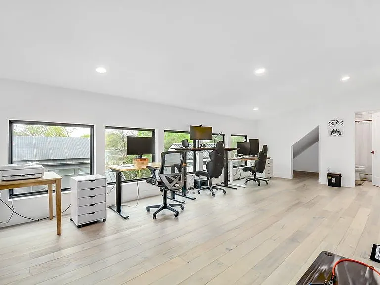 1710 Nash Ave — Photo 34