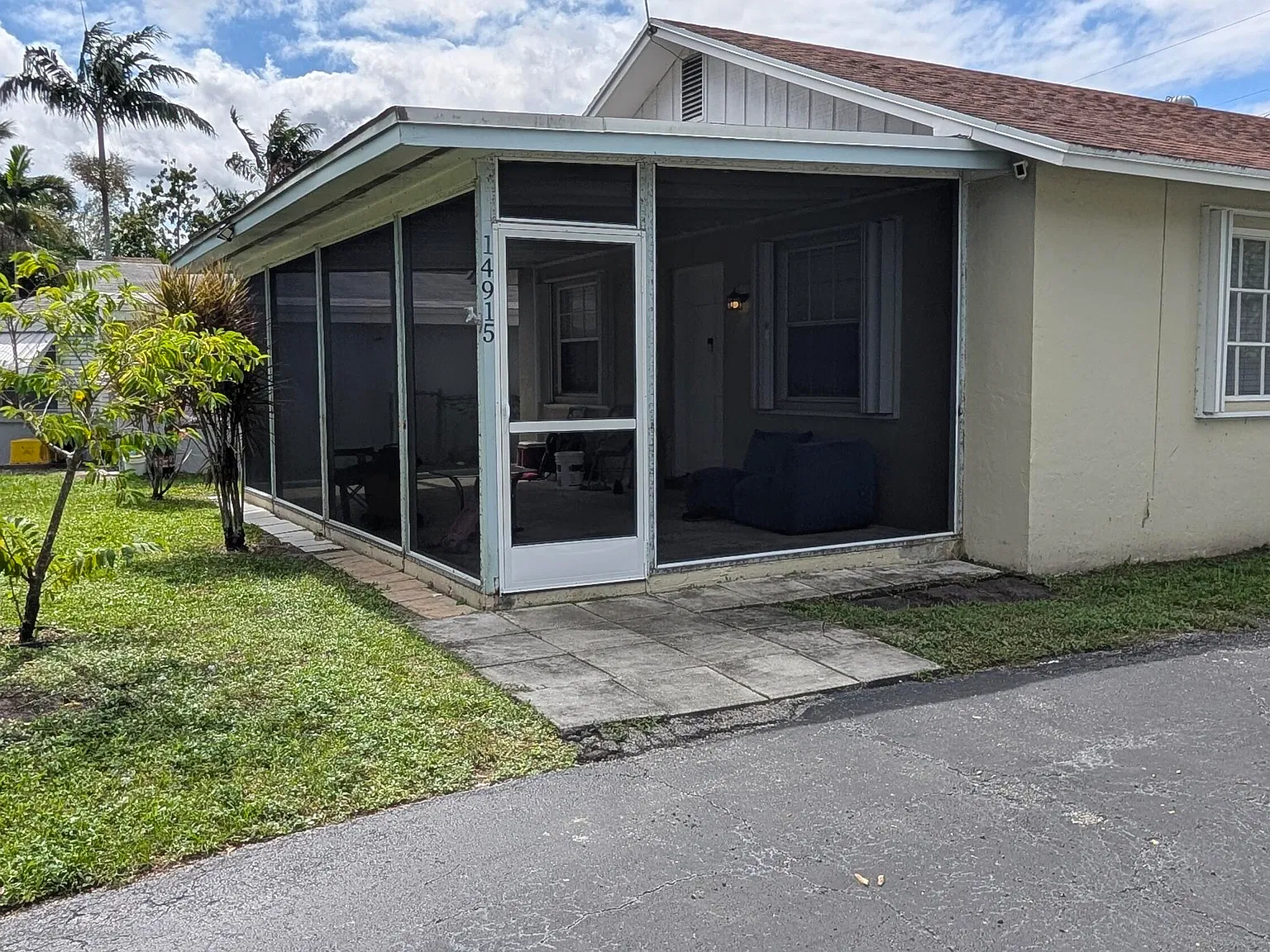 2 bed, 1.0 bath, 1296 sqft, $2,600 — Photo 4