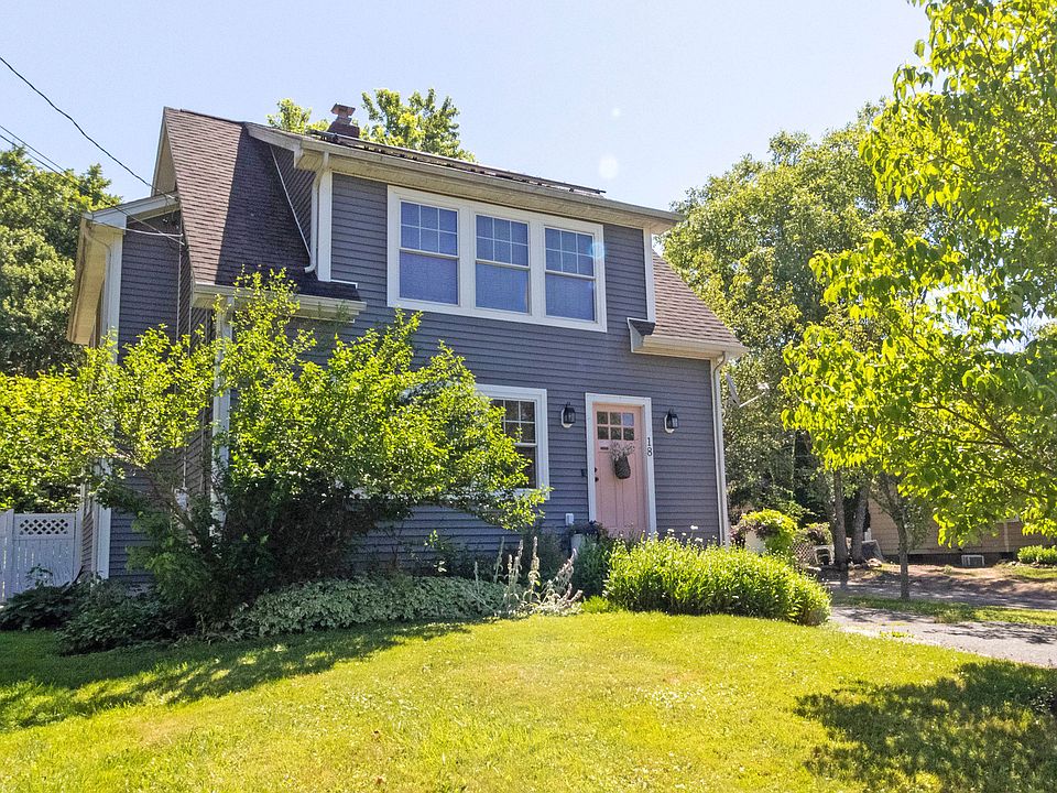 1st image of 18 Hicksville Road