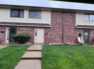 49 Trails End #1, Greenwood, IN 46142