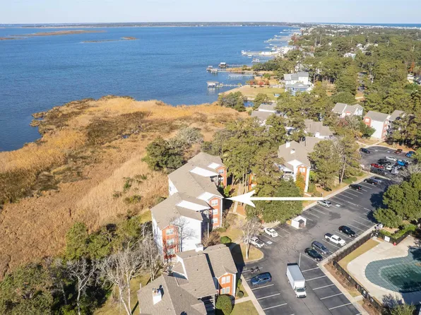 700 W 1st St #E7, Kill Devil Hills, NC 27948