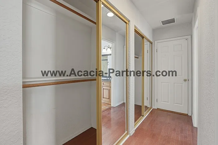 4221 N Summer Set Dr — Photo 17