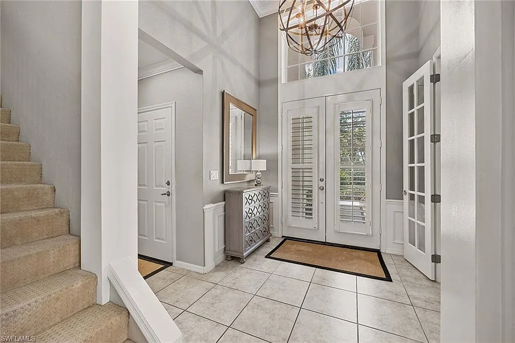 3 bed, 3.0 bath, 2489 sqft, $10,000 — Photo 4