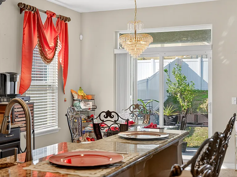 882 Counts Crest Cir — Photo 19