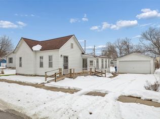 209 Main St, Van Meter, IA 50261