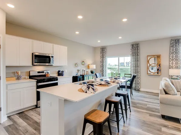 213 Snowdrop Trl, Waconia, MN 55387