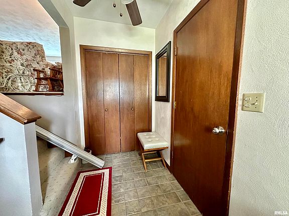 5th image of 514 W 16th Ave