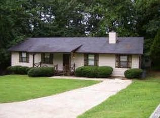 729 Pembelton Ct, Lithonia, GA 30058