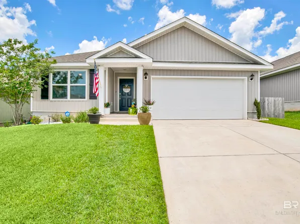 10587 Wales Ln, Spanish Fort, AL 36527