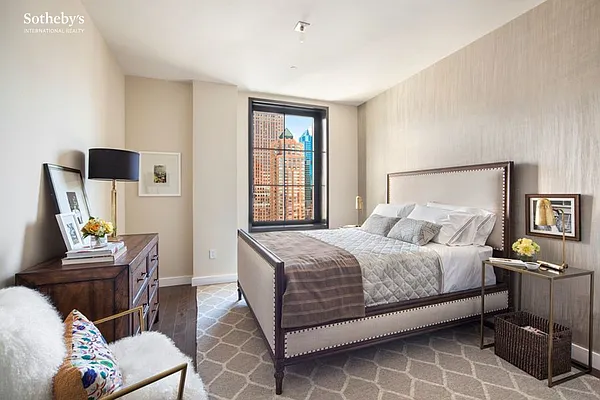 Sold by Sotheby's International Realty | media 7