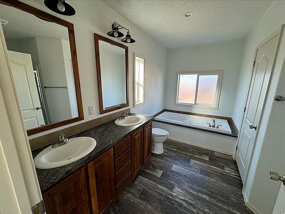 Master bathroom with soaker tub