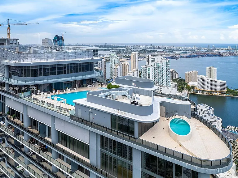 1000 Brickell Plz #Penthouse 5307 — Photo 45