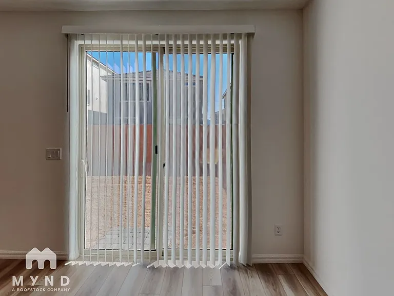 5755 W Haleh Ave — Photo 7