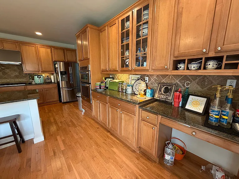 1874 Miller Dr — Photo 10