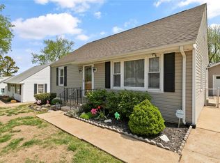 10322 Baptist Church Rd, Saint Louis, MO 63123