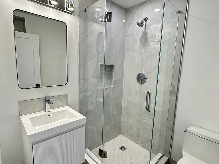50 Hubbard Ln #7 — Photo 20