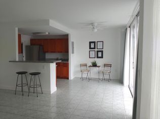 7800 Carlyle Ave APT 2E, Miami Beach, FL 33141