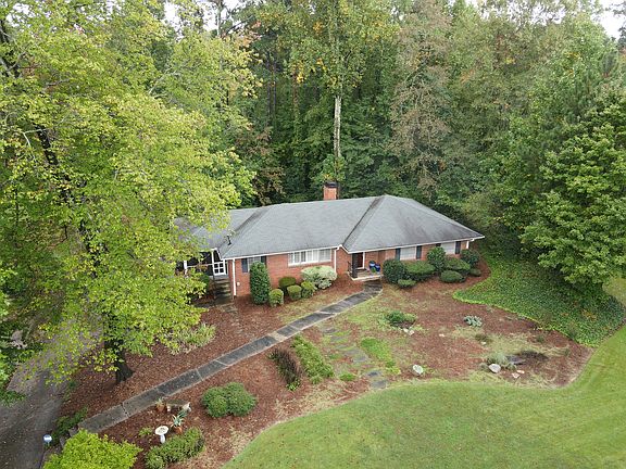 2nd image of 1328 Nerine Cir Lot 8