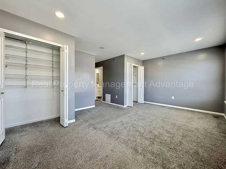 25582 Saint James — Photo 14