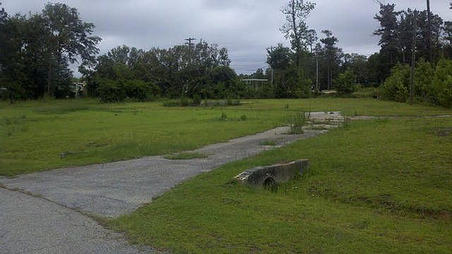1st image of 294 Baytree Dr