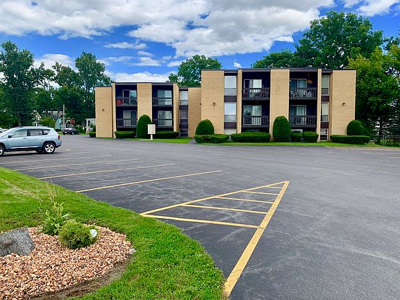 4th image of 200 Pleasant Ave