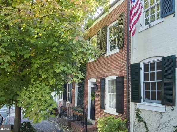 2706 N St NW, Washington, DC 20007