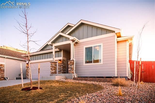 1st image of 9790 Vistas Park Dr