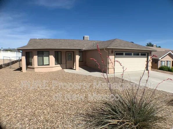 4108 Abbey Rd, Farmington, NM 87402