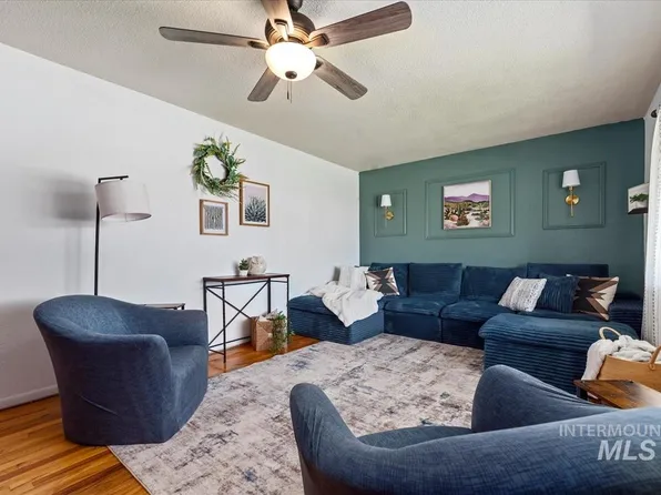 845 E 16 N, Mountain Home, ID 83647