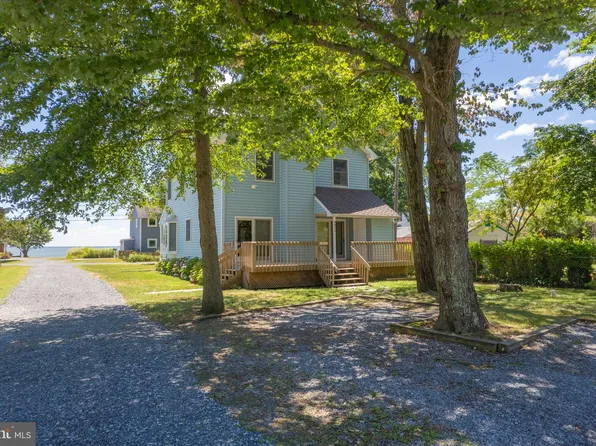 6011 Melbourne Ave, Deale, MD 20751