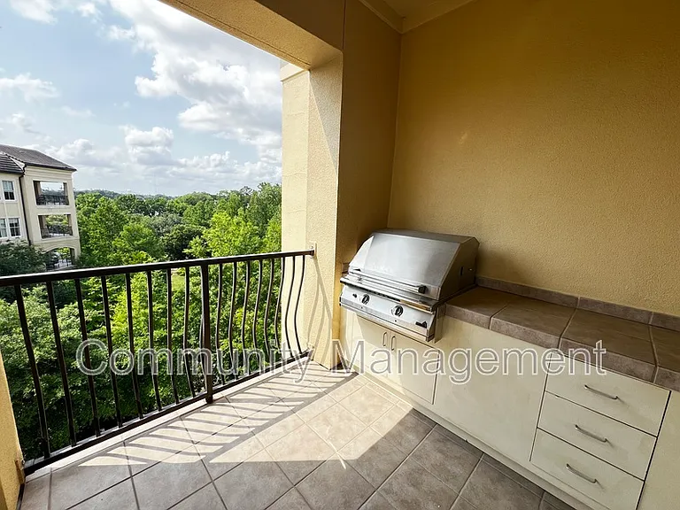 998 Stanford Ave #518 — Photo 21