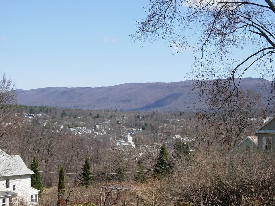 2nd image of Warren St
