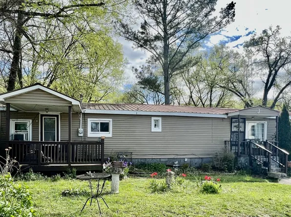 501 W 4th St, Columbia, TN 38401