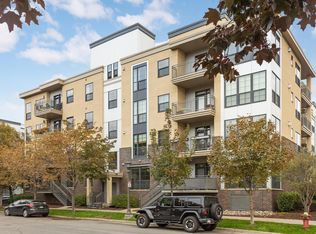 2565 Franklin Ave APT 104, Saint Paul, MN 55114