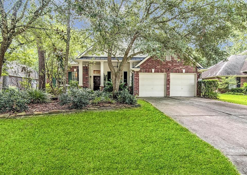1st image of 82 E Whistlers Bend Cir