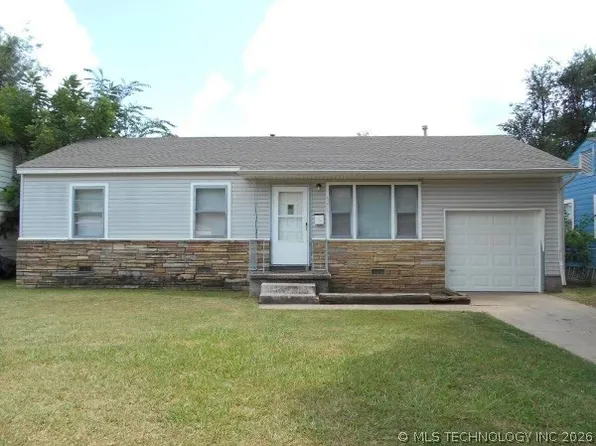 6218 E Latimer Pl, Tulsa, OK 74115