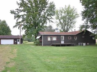 34693 Gotter Rd, Brighton, IL 62012