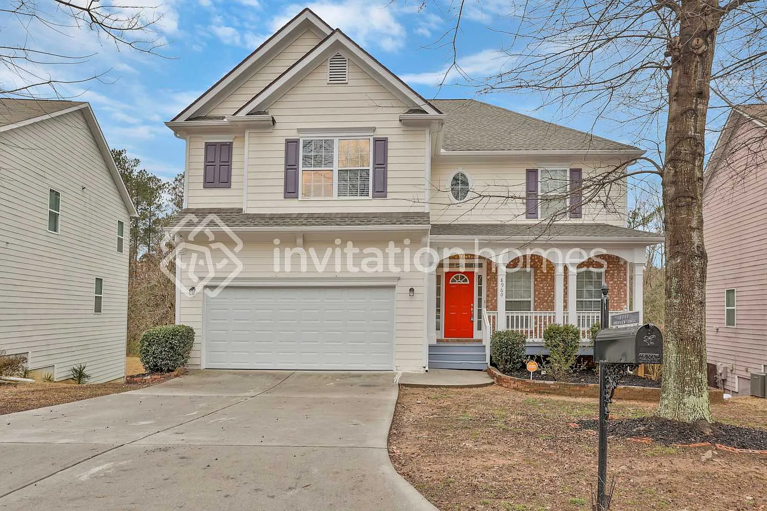 8960 Crestview Cir Union City, GA 30291 — Photo 1