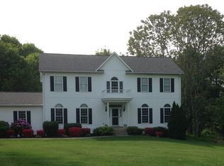 4236 Berry Rd, Gainesville, VA 20155