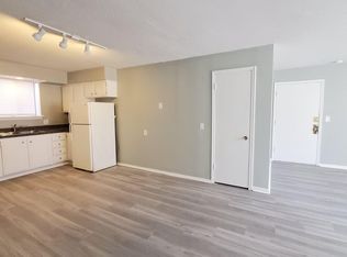 5128 NW Radial Hwy APT 1, Omaha, NE 68104