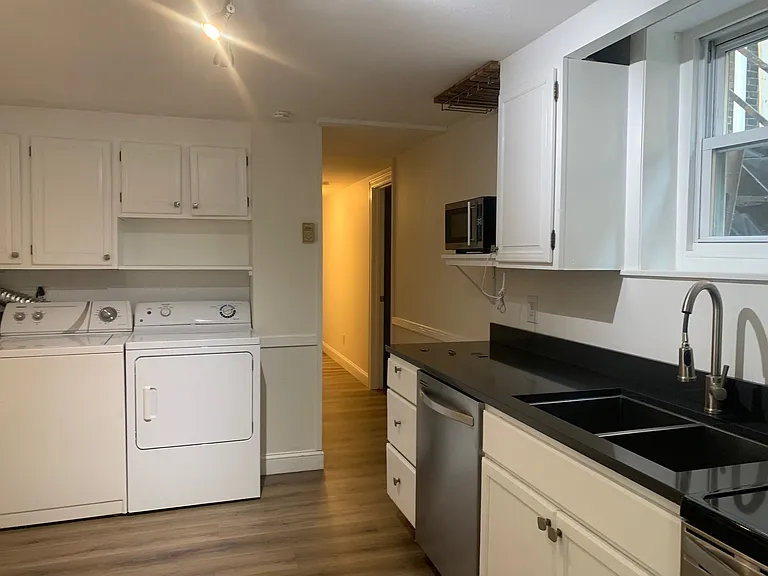 368 Main St #1 — Photo 1