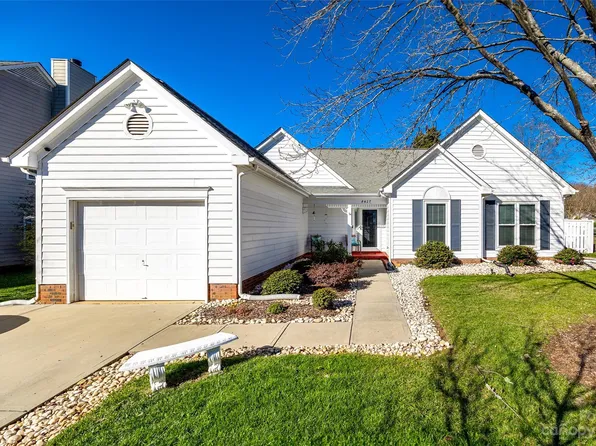 8427 Leeper Dr, Charlotte, NC 28277
