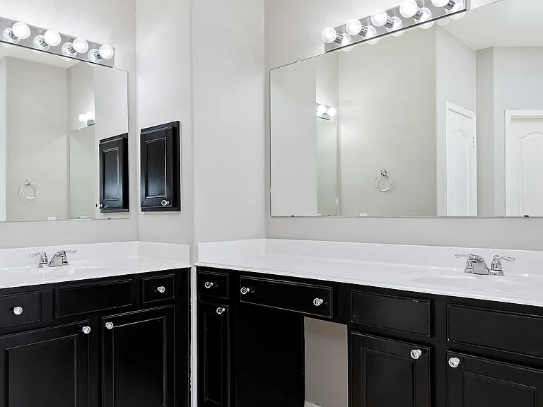 602 Blue Oasis Ct — Photo 37