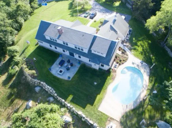 80 Avondale Rd, Westerly, RI 02891