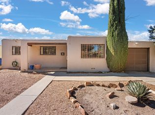 705 Kentucky St SE, Albuquerque, NM 87108